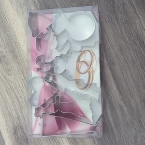 9ct wedding/Valentines day/random themed cookie cutters